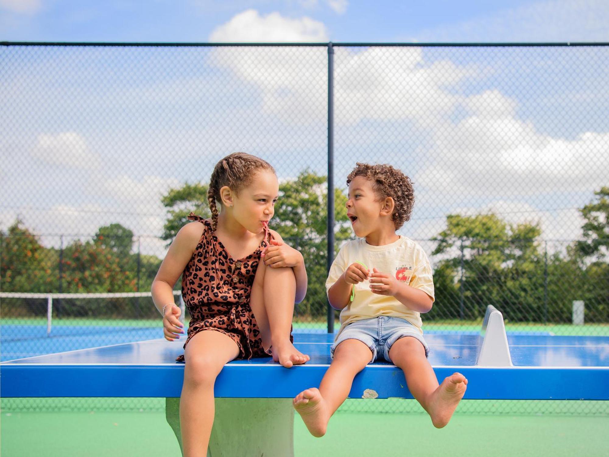 RCN Vakantiepark de Potten Offingawier Bagian luar foto